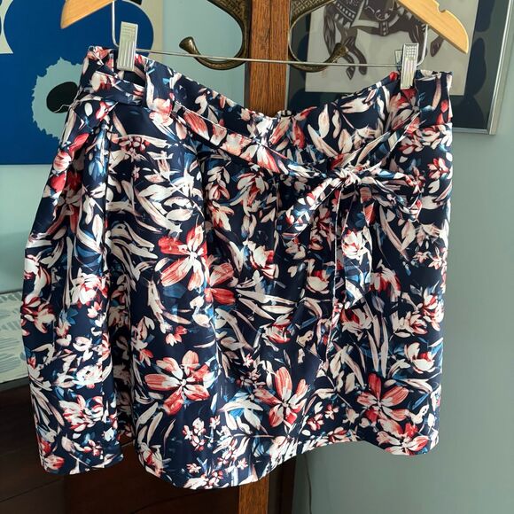 St. John's Bay Active Plus Size Athletic Skort w/ Tie Belt, Blue Floral Print 2X - Picture 2 of 6